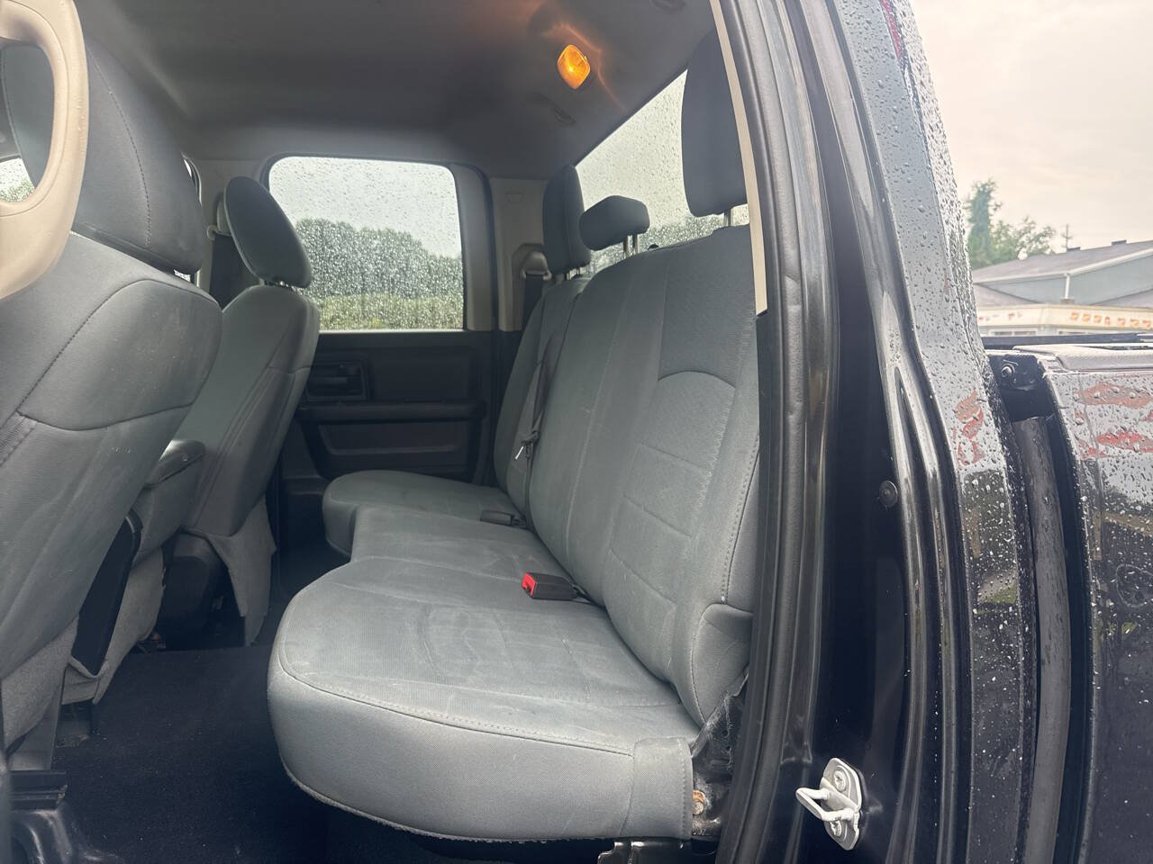 Used 2017 RAM 1500 ST w/ SXT Appearance Group AWD/4WD image 17