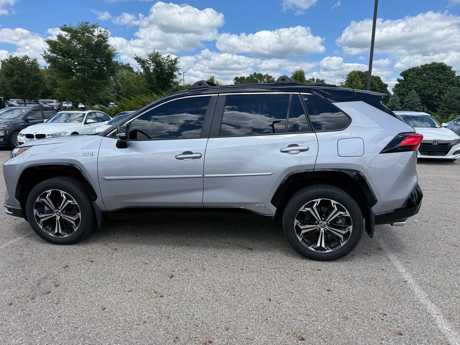Used 2024 Toyota RAV4 XSE w/ Weather Package AWD/4WD image 8