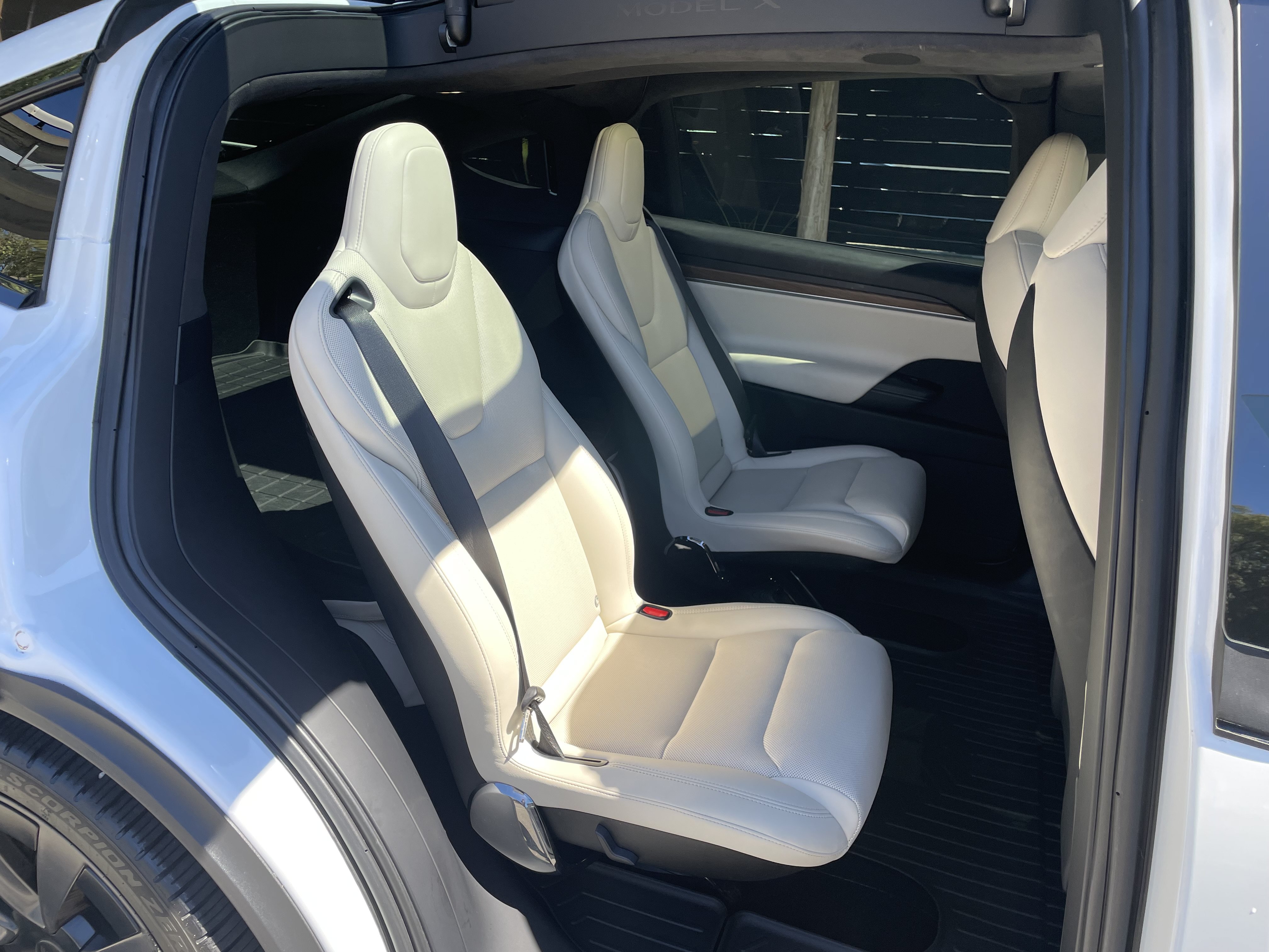 Used 2022 Tesla Model X AWD/4WD image 8