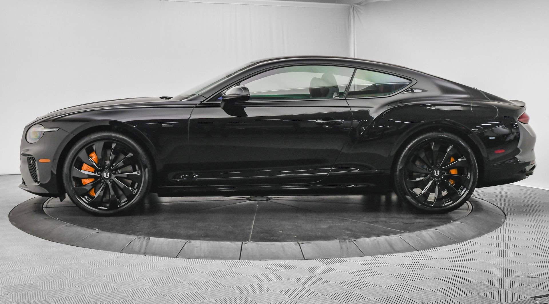 New 2025 Bentley Continental GT image 9