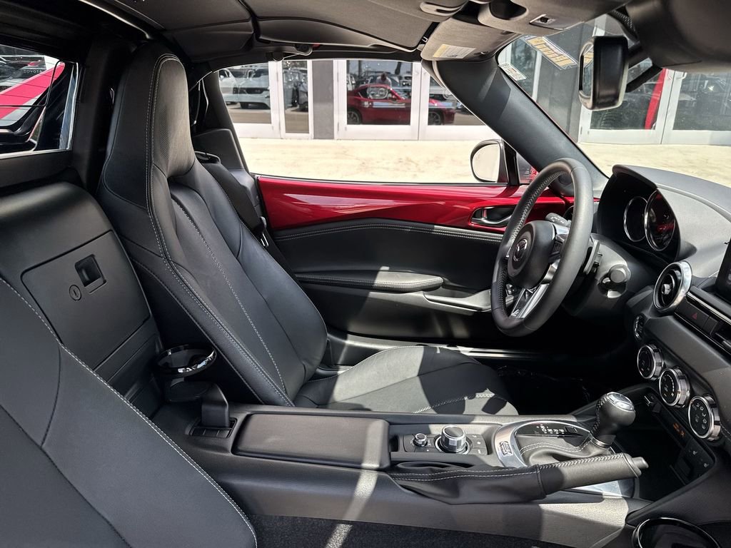 Used 2023 MAZDA MX-5 Miata Grand Touring w/ Weather Package RWD image 15