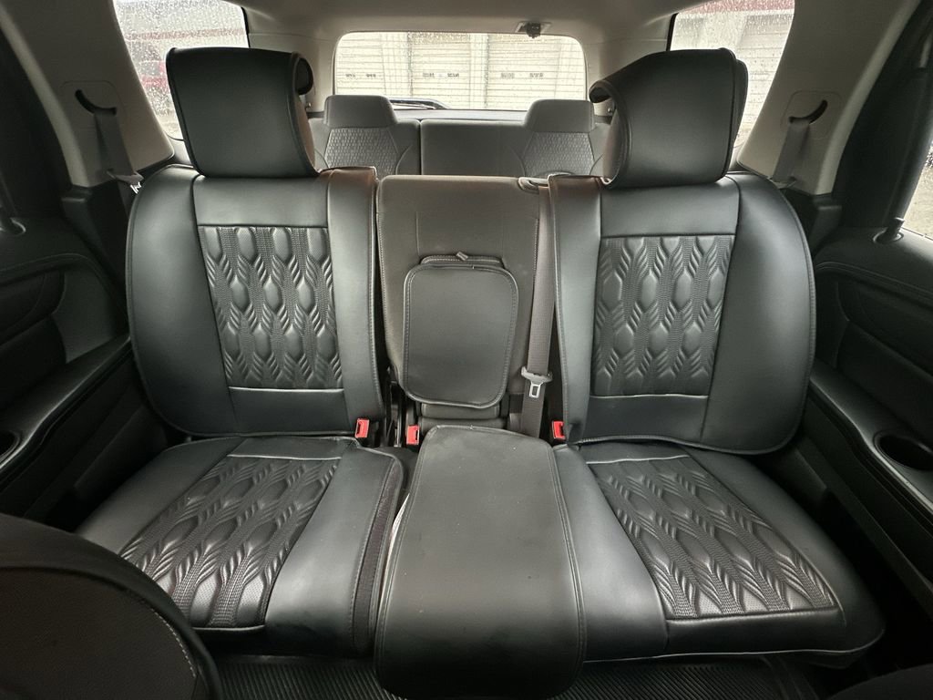 Used 2015 GMC Acadia SLE image 21