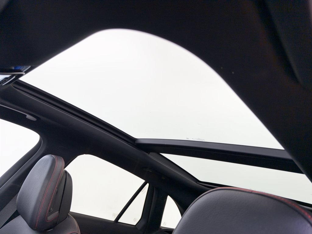 Used 2025 Mercedes-Benz GLC 43 AMG 4MATIC image 27