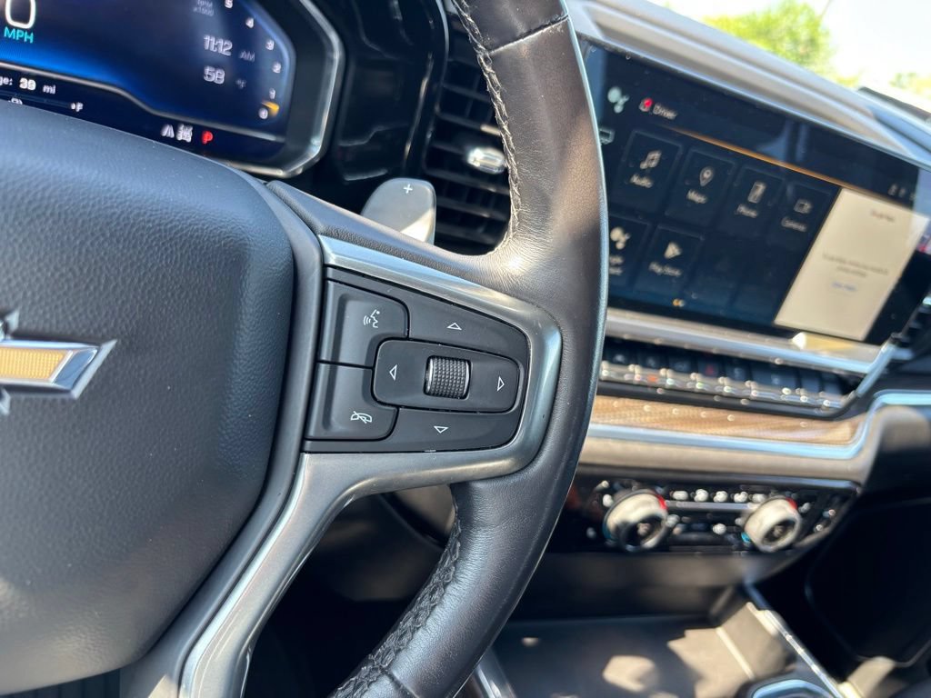 Used 2023 Chevrolet Silverado 1500 LT AWD/4WD image 31