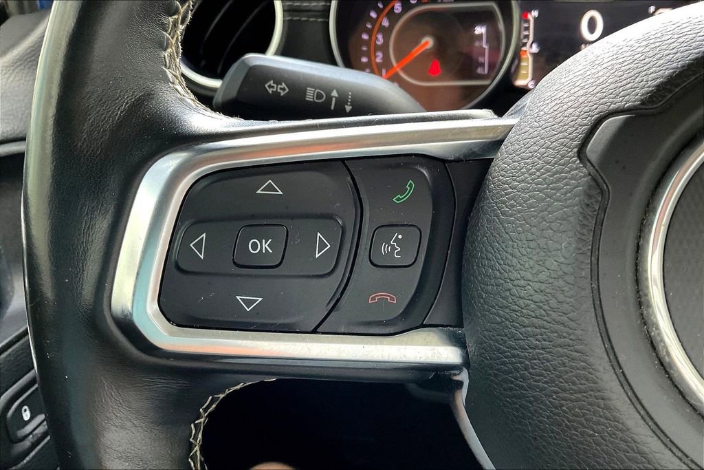 Used 2018 Jeep Wrangler Unlimited Sahara AWD/4WD image 20