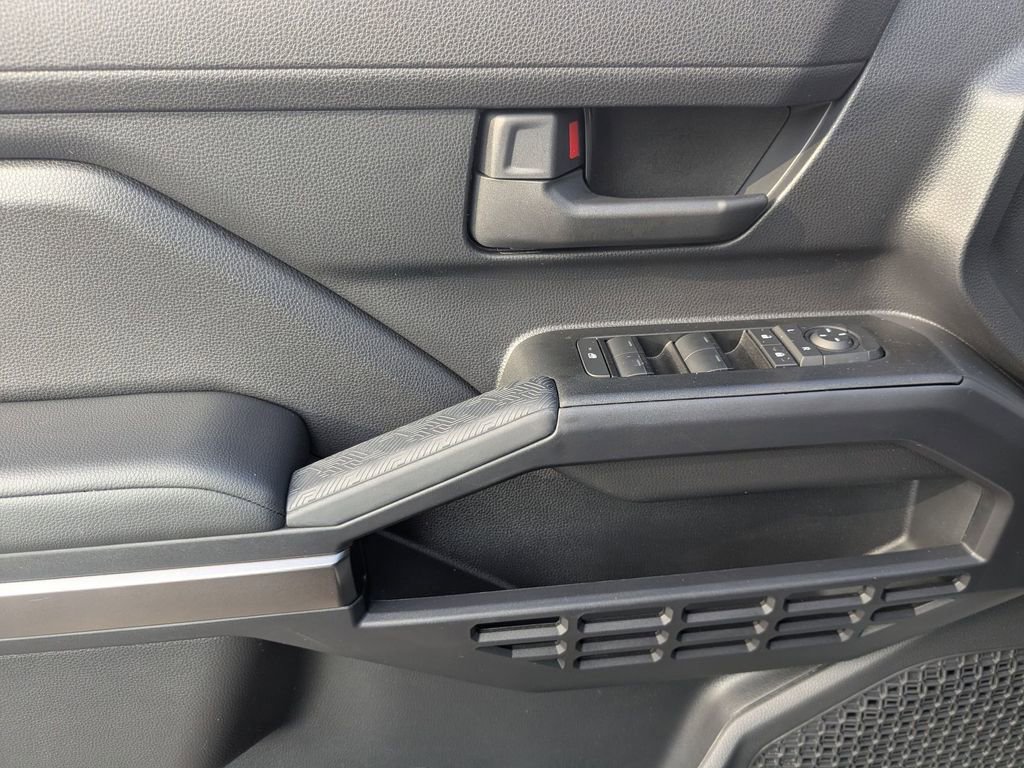 Used 2025 Toyota 4Runner SR5 image 14