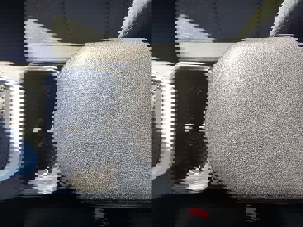 Used 2024 Toyota RAV4 XLE image 21