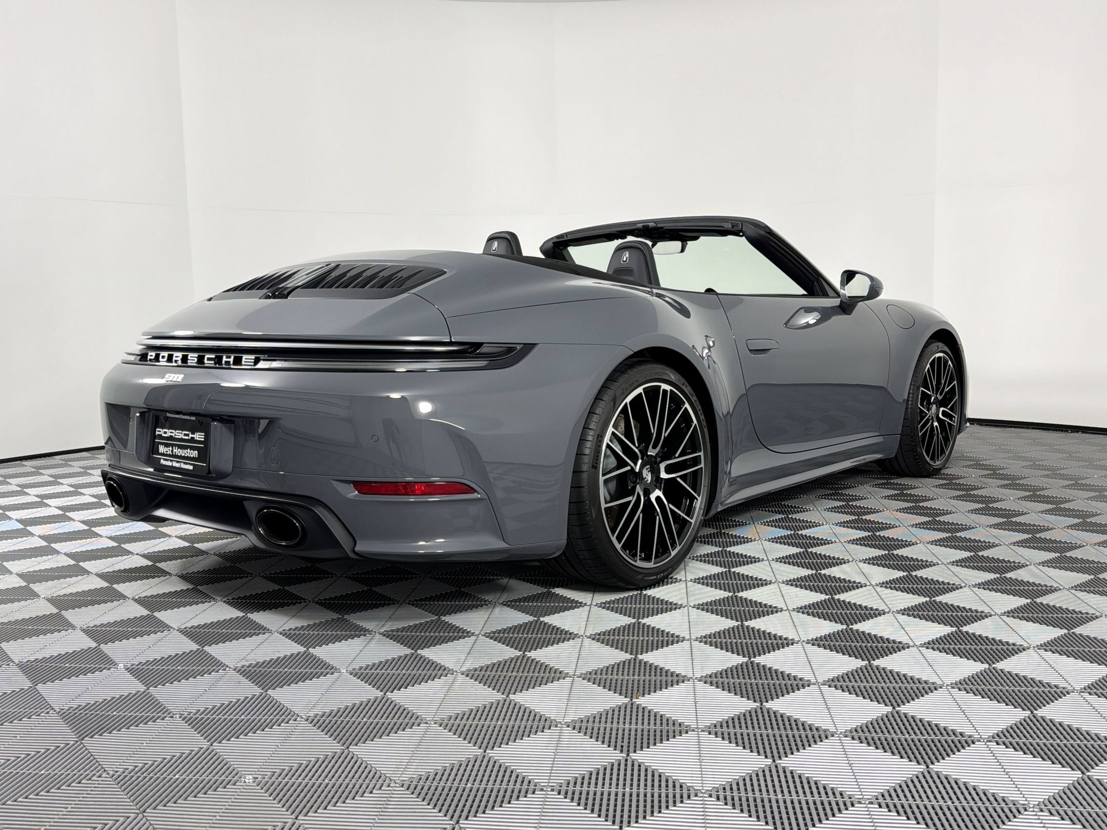 New 2026 Porsche 911 Carrera RWD image 9