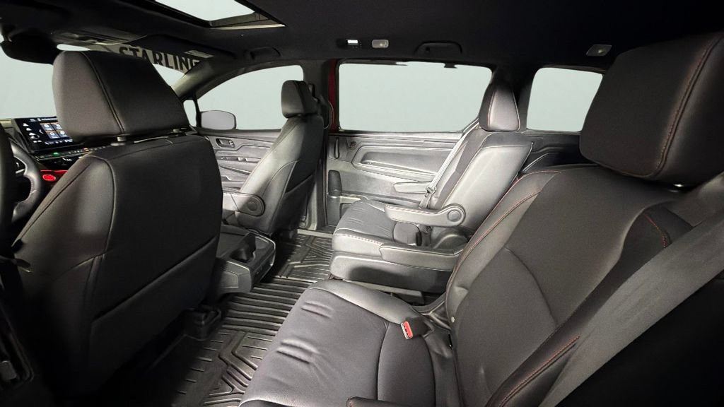 Used 2025 Honda Odyssey Sport-L image 30