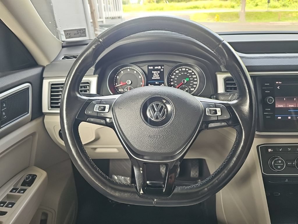 Used 2018 Volkswagen Atlas SE AWD/4WD image 16