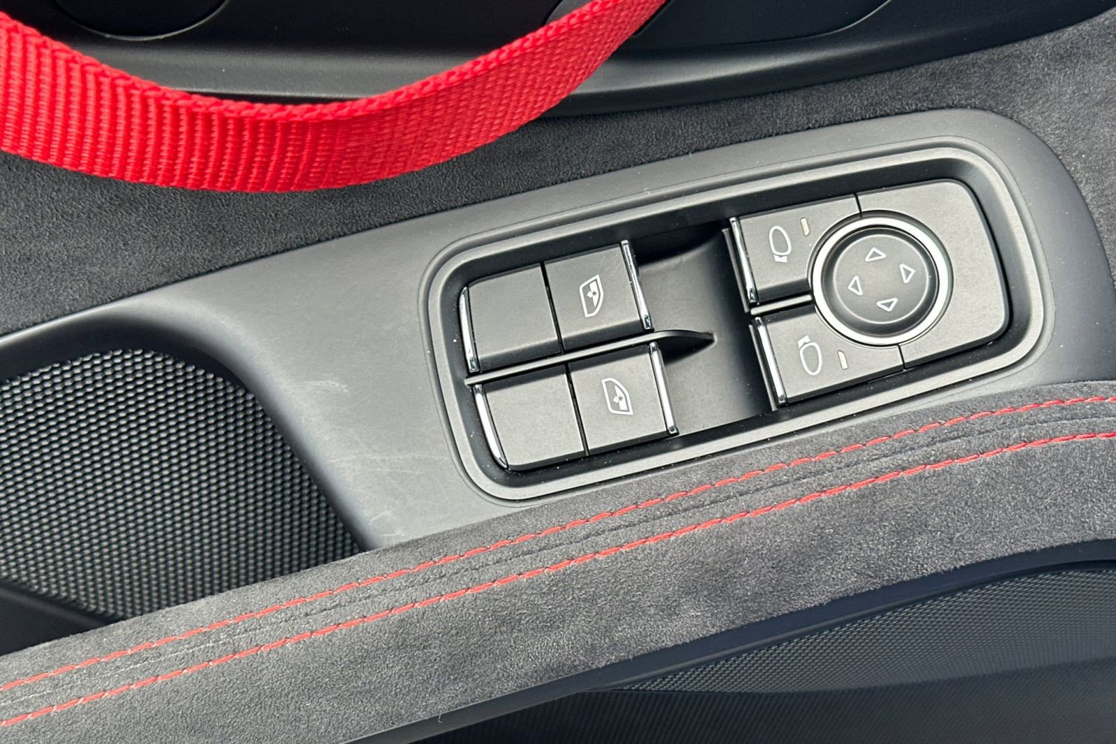 Certified 2019 Porsche 911 GT2 RS RWD image 13