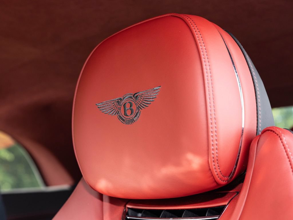 Certified 2023 Bentley Continental GT V8 AWD/4WD image 28