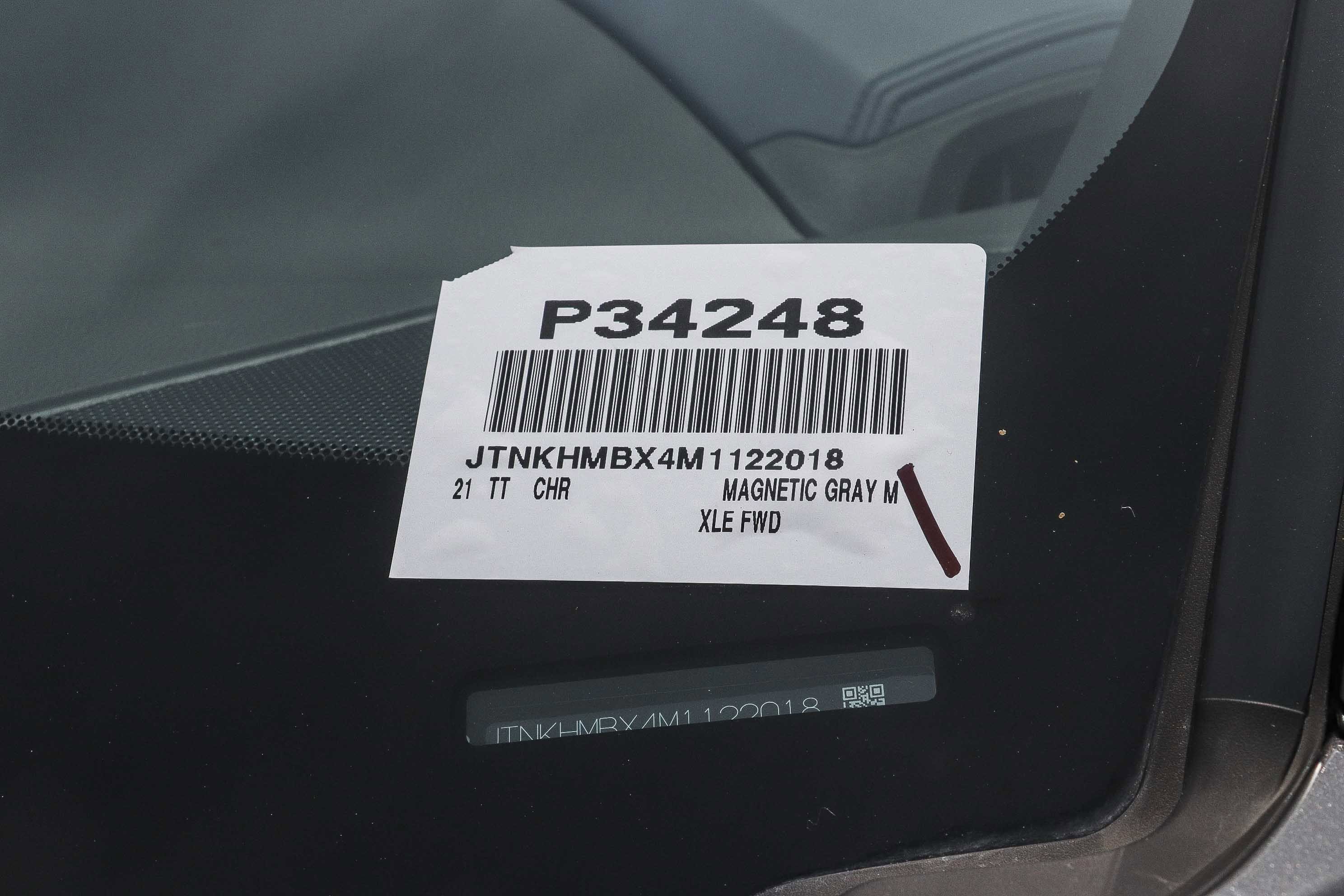 Certified 2021 Toyota C-HR XLE image 28