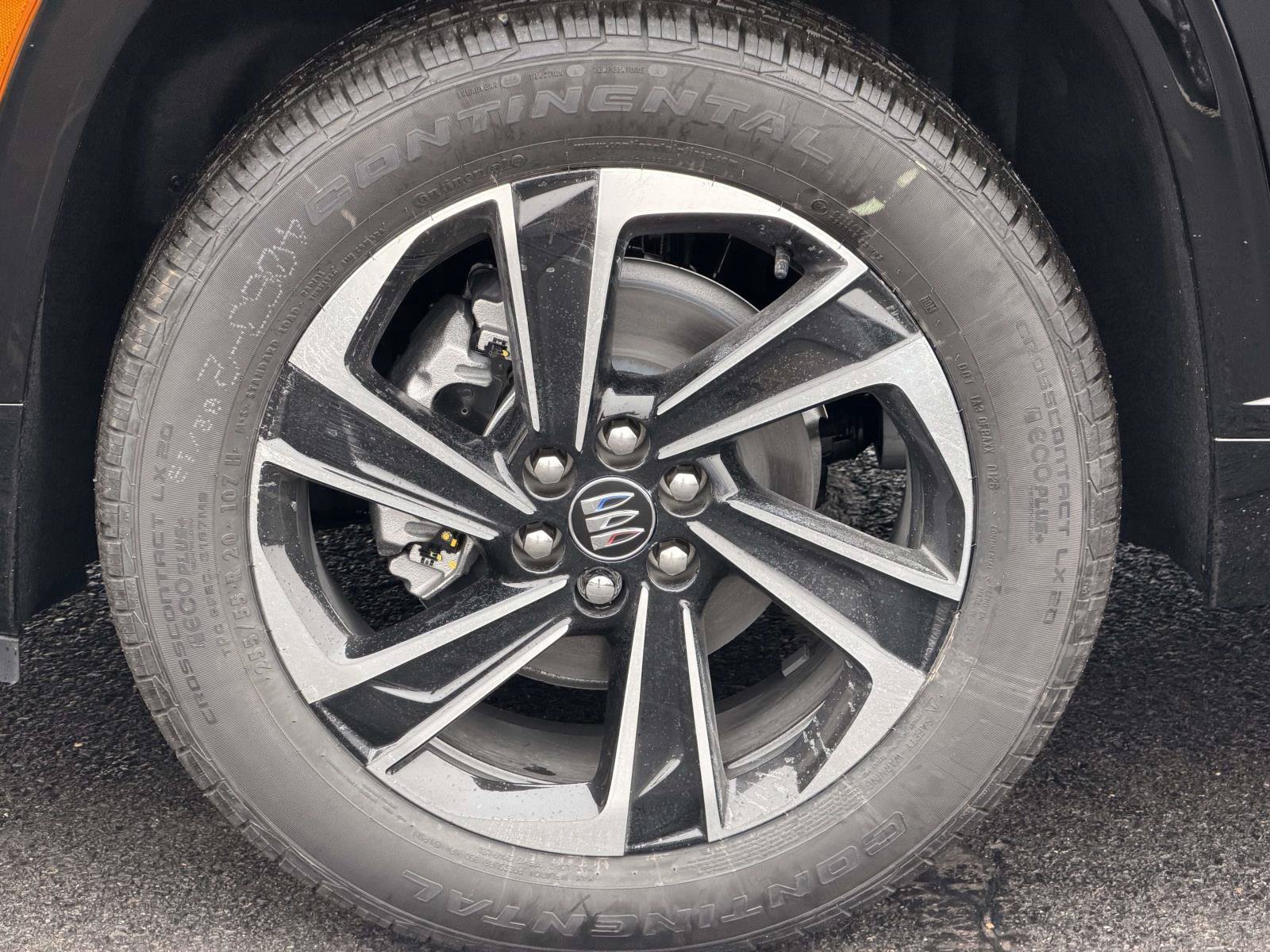 New 2026 Buick Enclave Sport Touring w/ Power Package AWD/4WD image 5