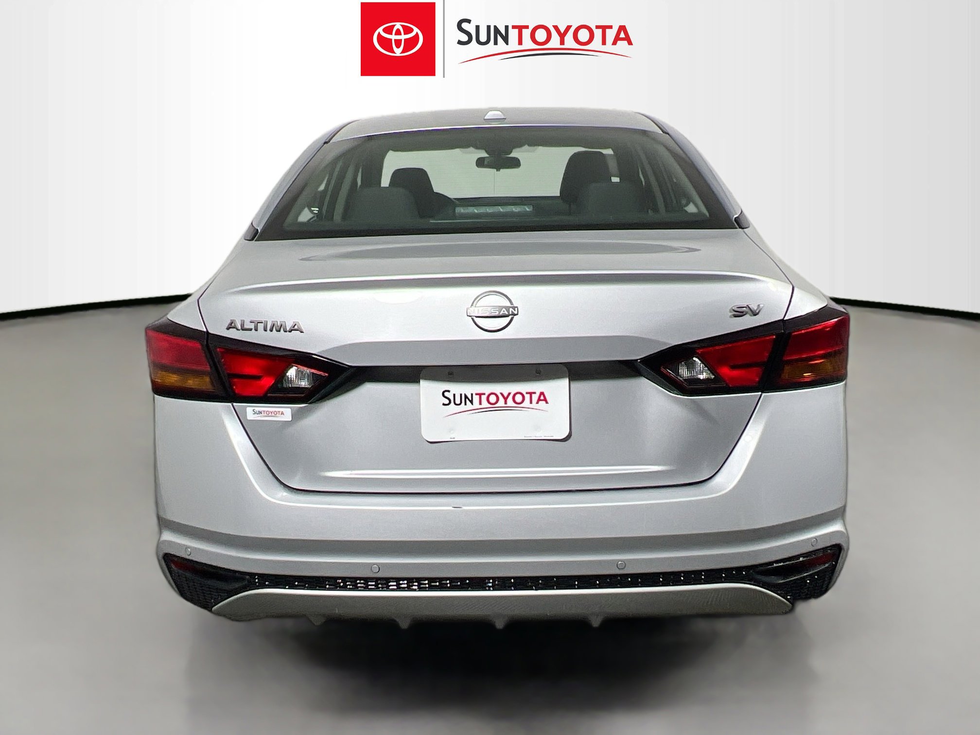 Used 2024 Nissan Altima 2.5 SV image 5
