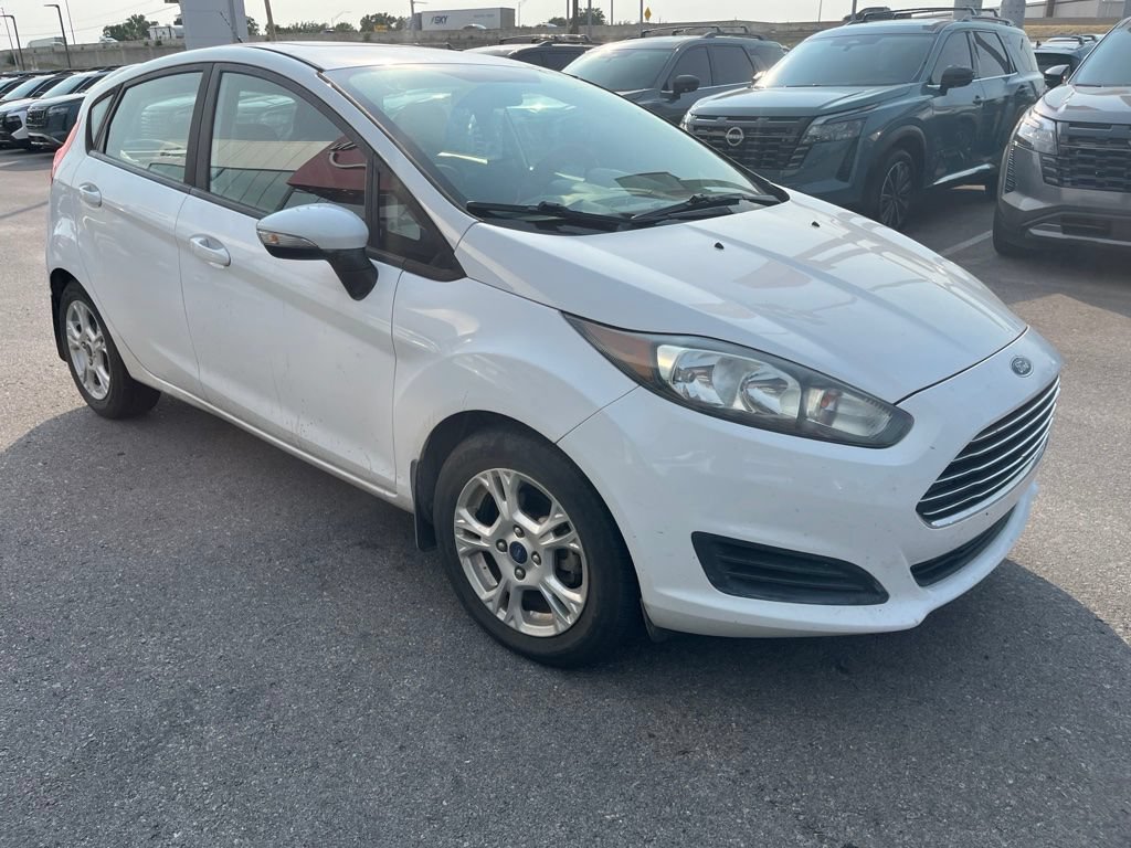 Used 2015 Ford Fiesta SE w/ Exterior Protection Package FWD image 3