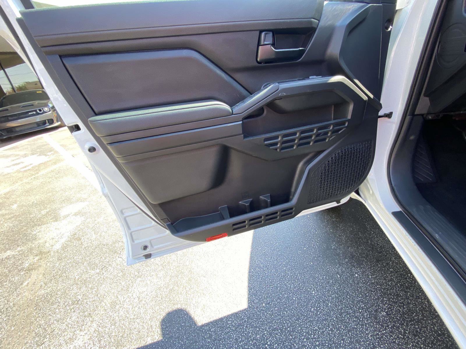 Used 2024 Toyota Tacoma SR image 21