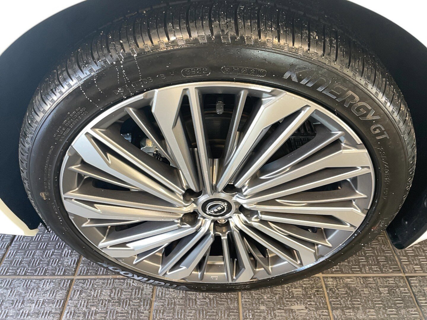 Used 2023 Nissan Altima 2.5 SL FWD image 5