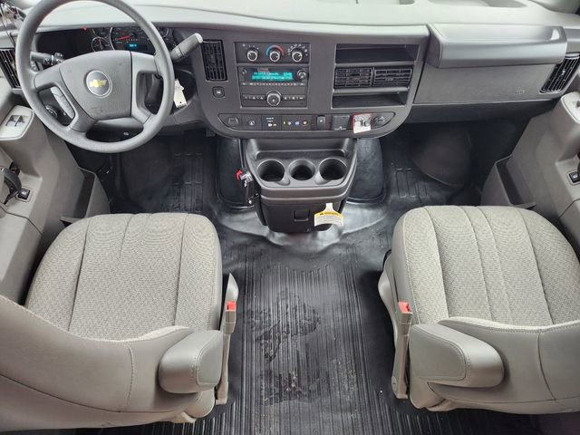 New 2025 Chevrolet Express 4500 w/ Power Convenience Package RWD image 25