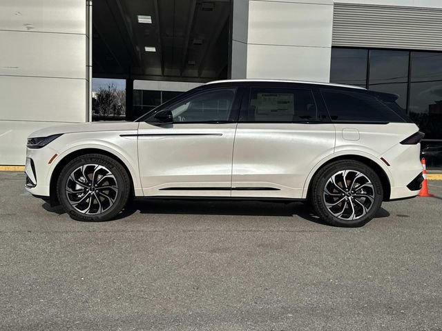 New 2026 Lincoln Nautilus Reserve AWD/4WD image 6