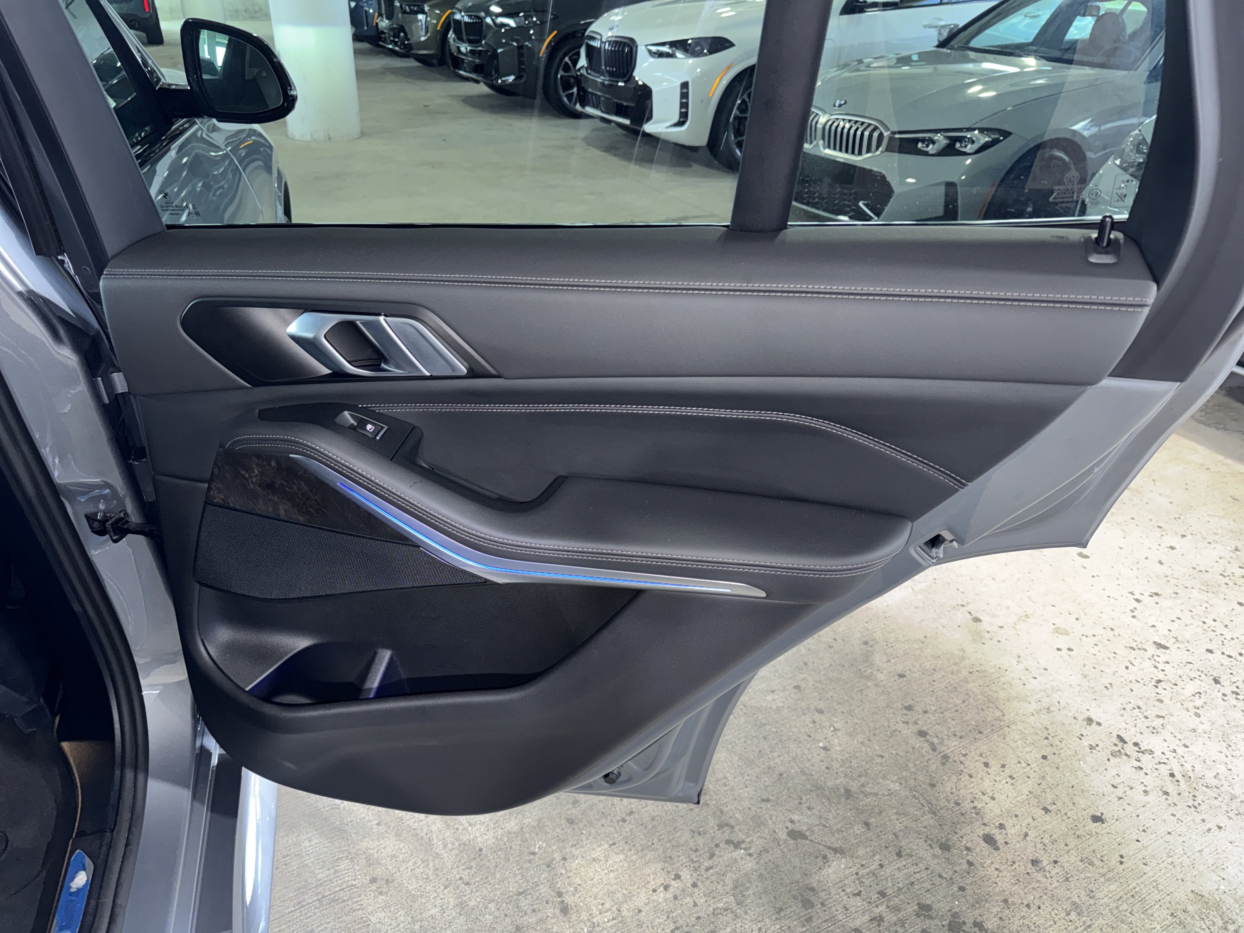 Certified 2026 BMW X5 sDrive40i w/ M Sport Package RWD image 11