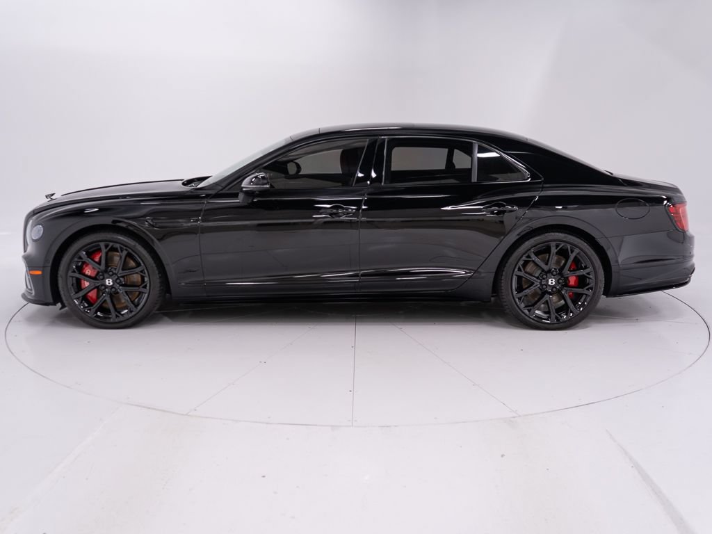Used 2025 Bentley Flying Spur Plug-In Hybrid AWD/4WD image 2