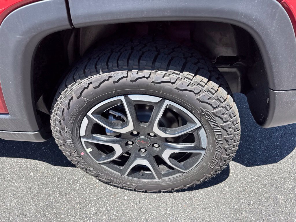 New 2026 Jeep Compass Trailhawk AWD/4WD image 18