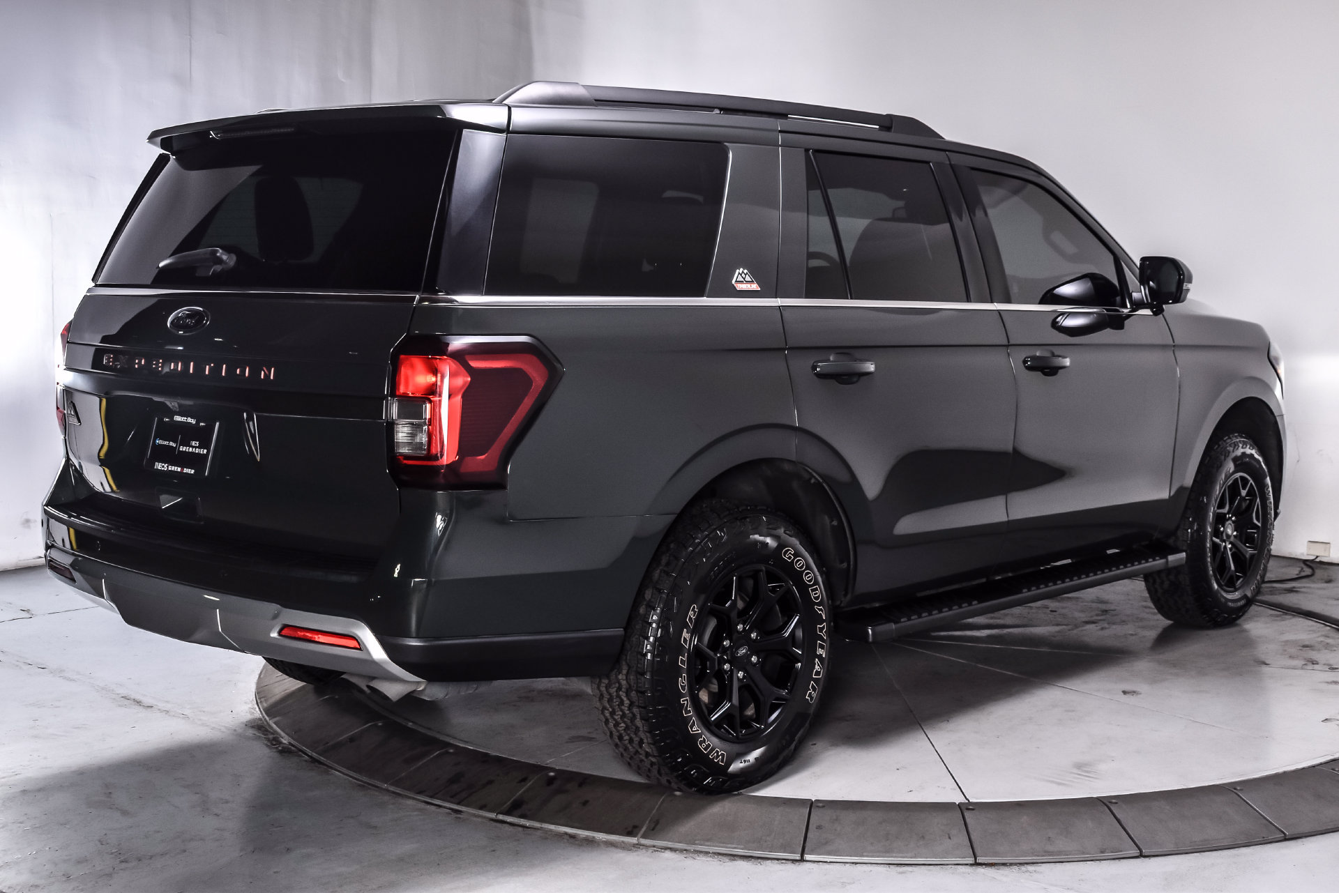 Used 2023 Ford Expedition Timberline AWD/4WD image 6