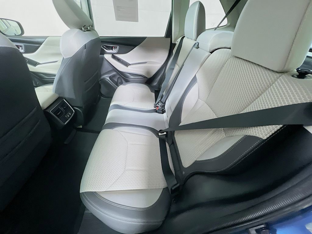 Used 2023 Subaru Forester Premium AWD/4WD image 22