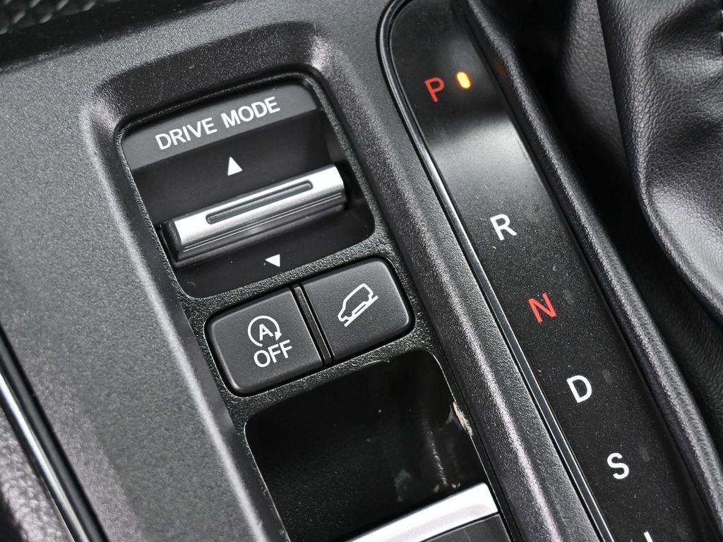 Used 2024 Honda CR-V LX image 27