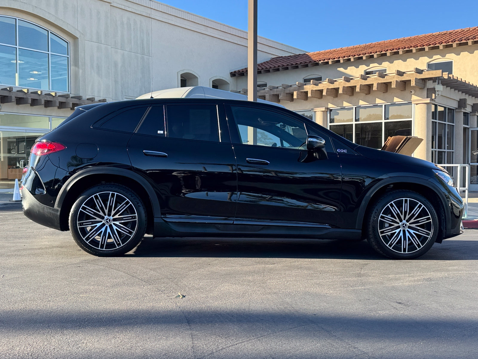 Used 2024 Mercedes-Benz EQE 350+ 4MATIC SUV image 11
