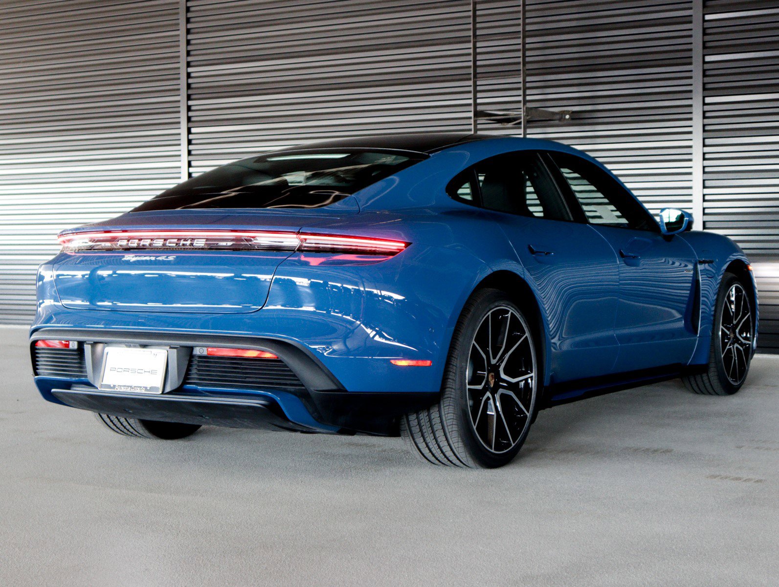 New 2026 Porsche Taycan 4S image 10