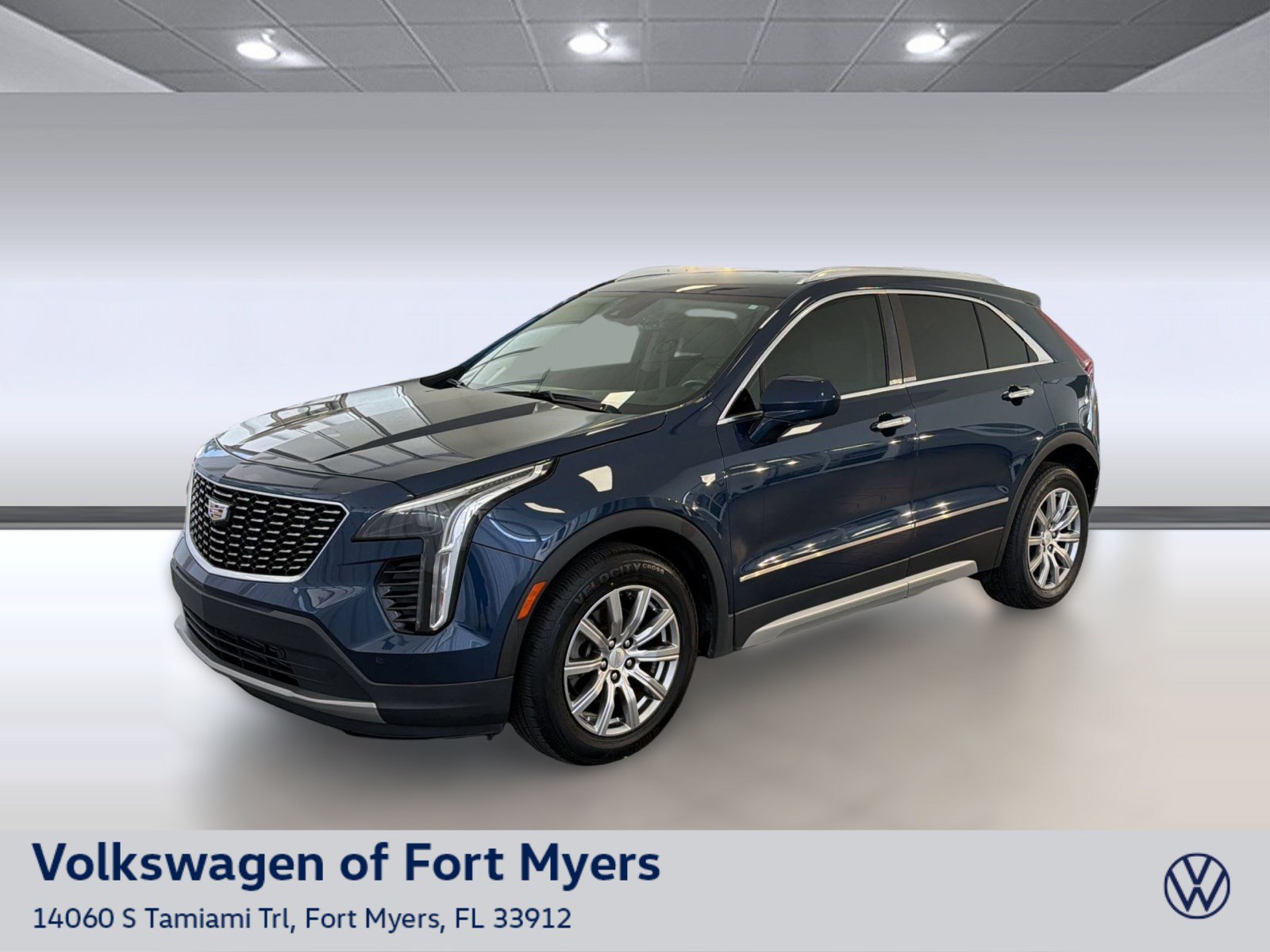 Used 2019 Cadillac XT4 Premium Luxury w/ Driver Awareness Package FWD image 1