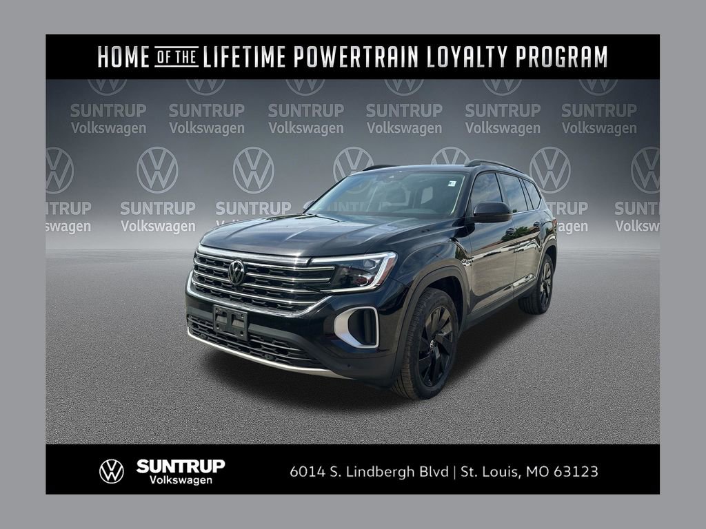 Used 2025 Volkswagen Atlas SE w/ Panoramic Sunroof Package FWD image 1