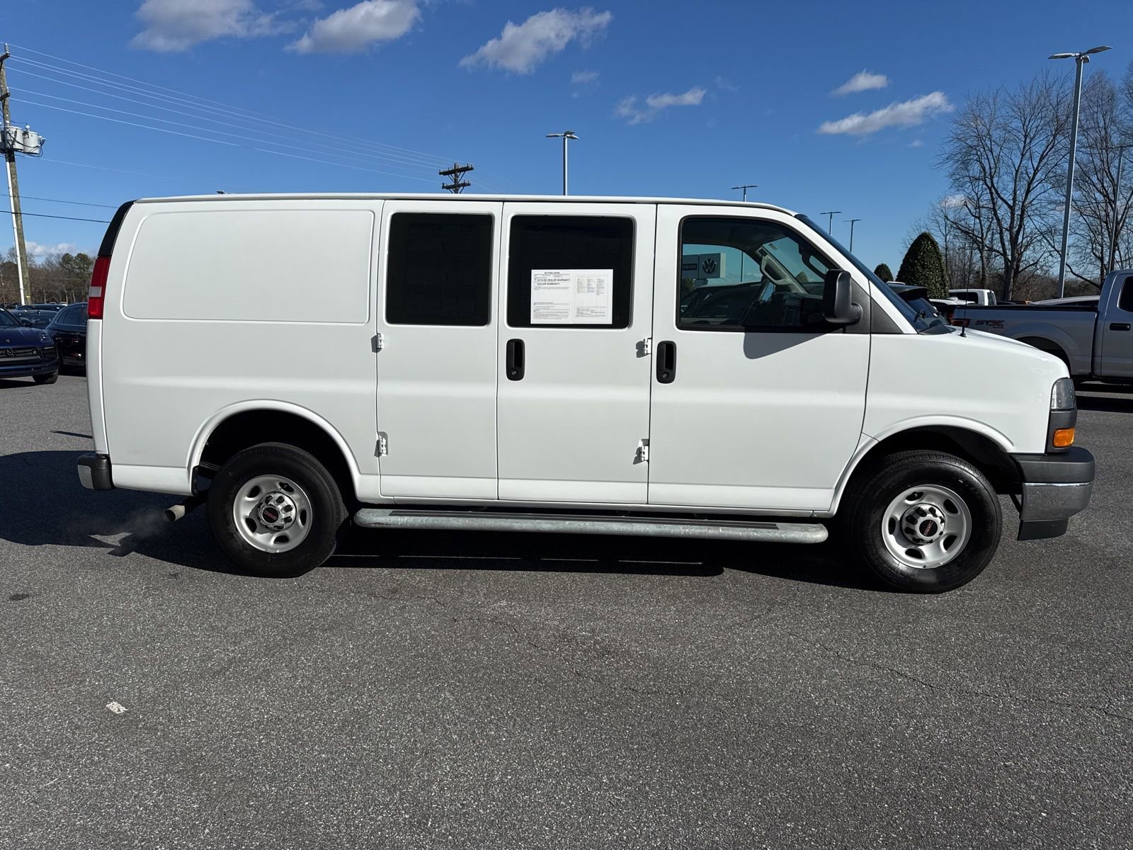 Used 2024 GMC Savana 2500 w/ Driver Convenience Package image 8