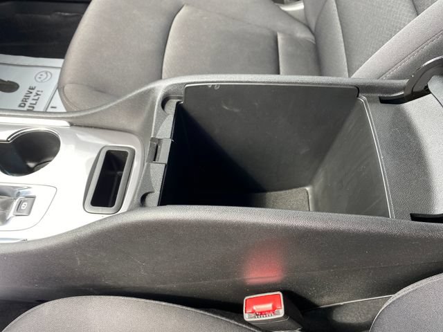 Used 2023 Chevrolet Malibu LT FWD image 13