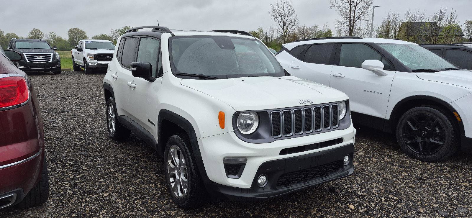 Used 2022 Jeep Renegade Limited AWD/4WD image 2