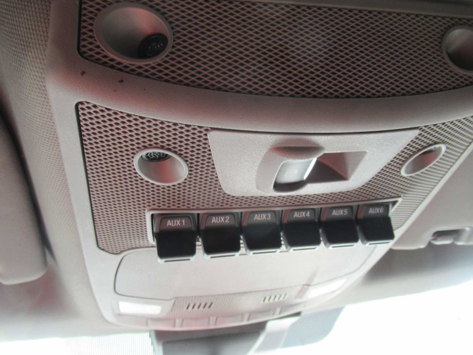 Used 2021 Ford F350 XLT w/ XLT Premium Package AWD/4WD image 33
