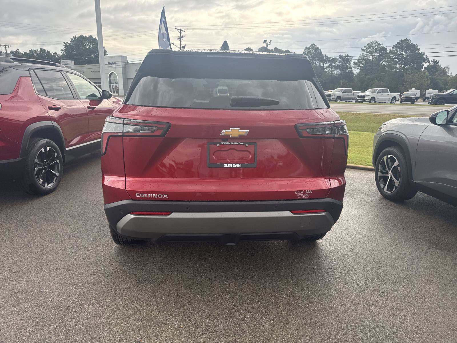 New 2026 Chevrolet Equinox LT w/ Convenience Package II image 3