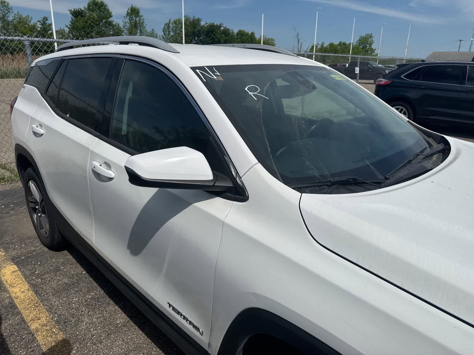 Used 2021 GMC Terrain SLT FWD image 7