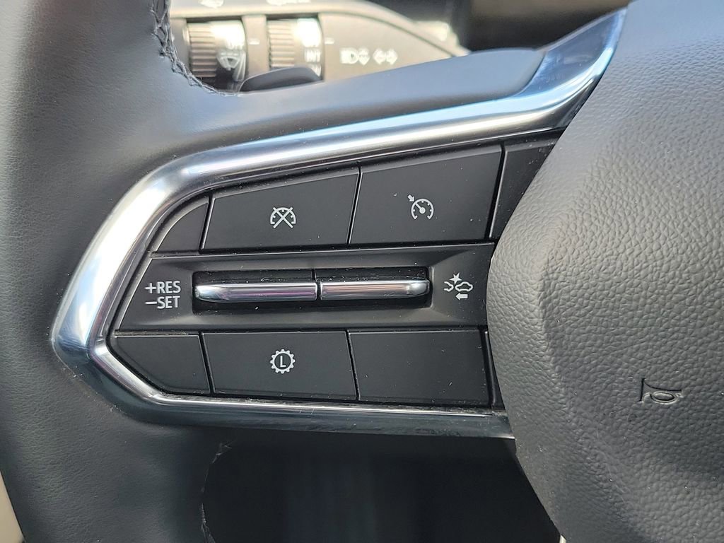 Used 2025 Chevrolet Equinox LT FWD image 24
