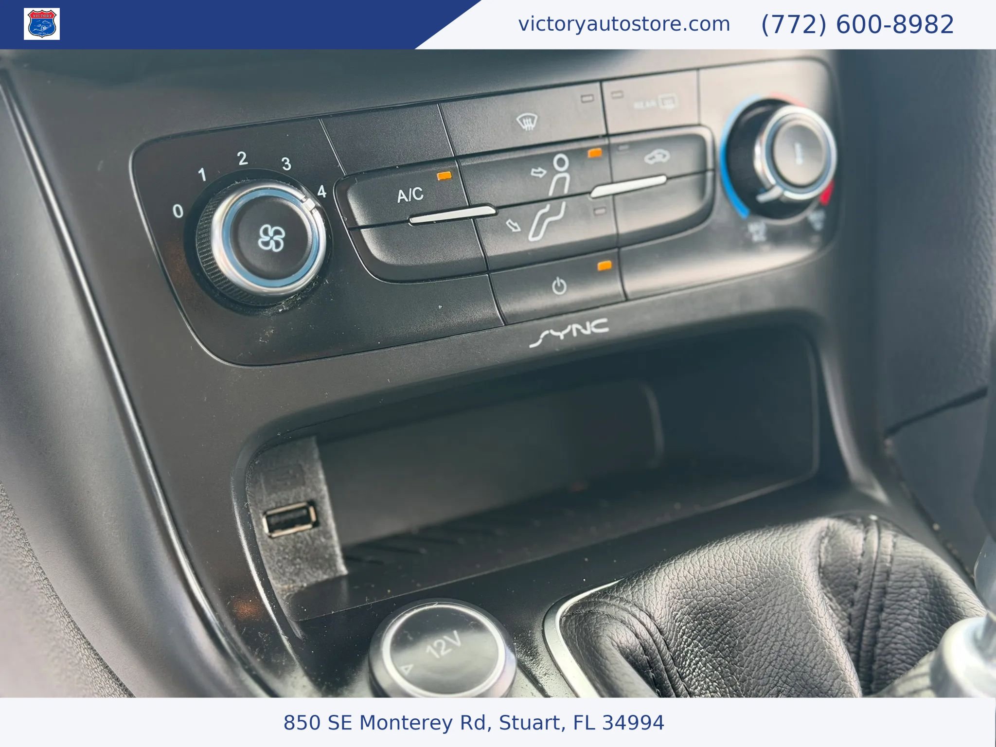 Used 2017 Ford Focus ST FWD image 36