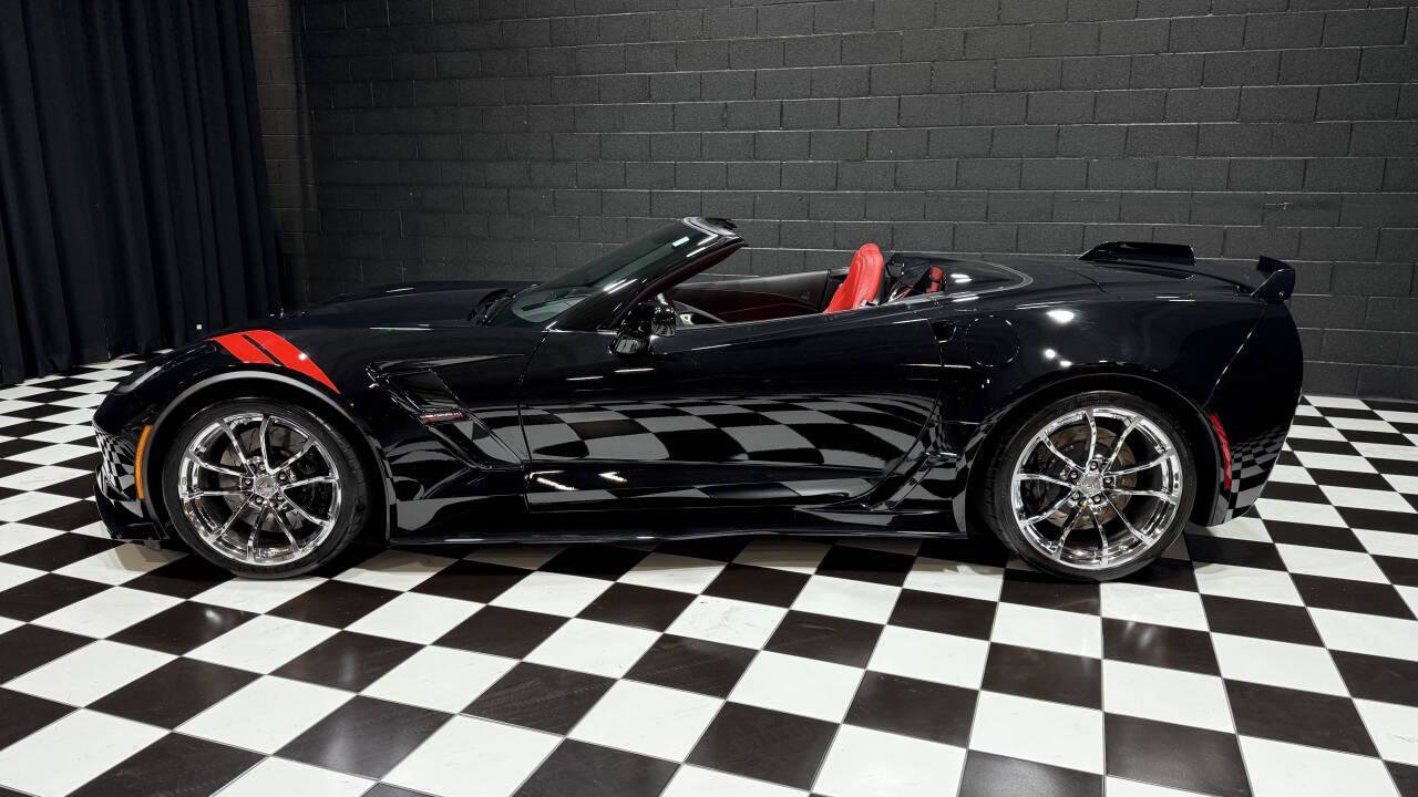 Used 2017 Chevrolet Corvette Grand Sport image 7
