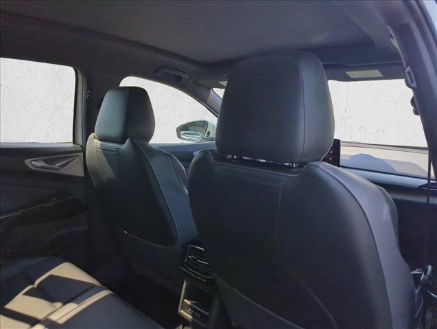 Used 2023 Volkswagen ID.4 Pro S AWD/4WD image 29