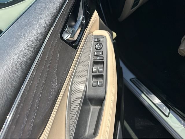 Used 2023 Acura MDX SH-AWD w/ Advance Package image 16