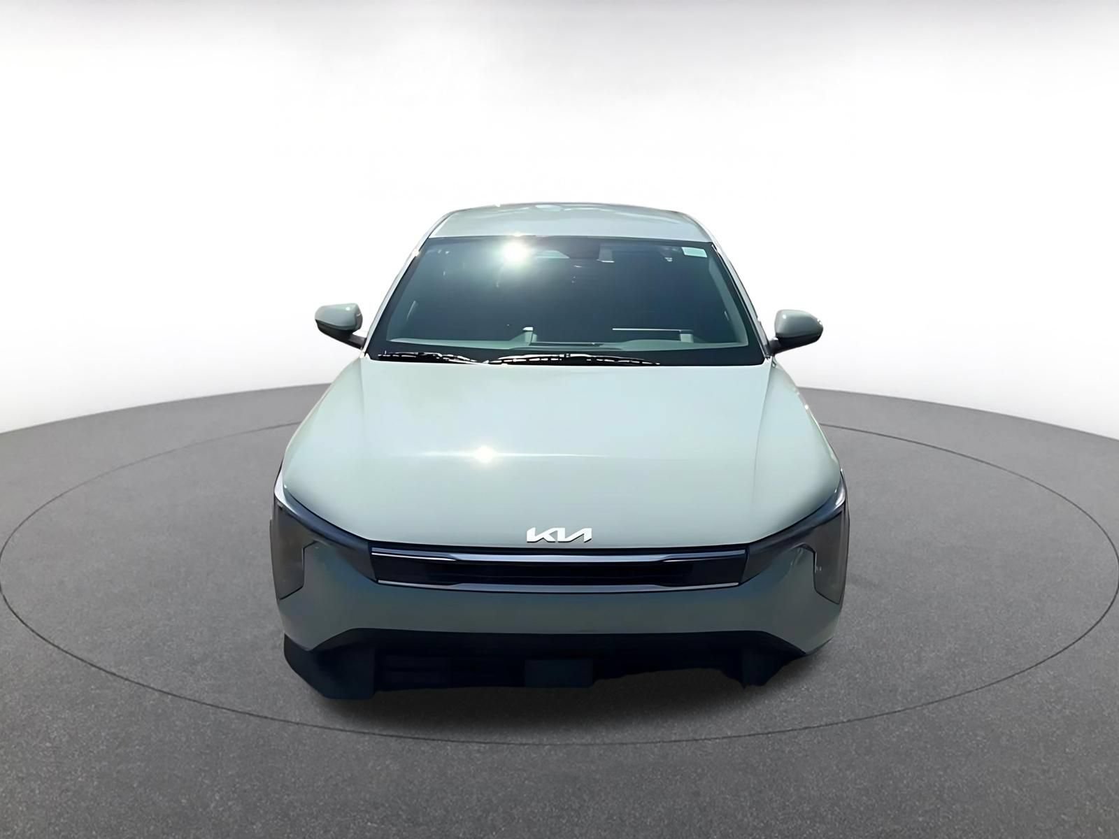 Used 2026 Kia K4 FWD image 4