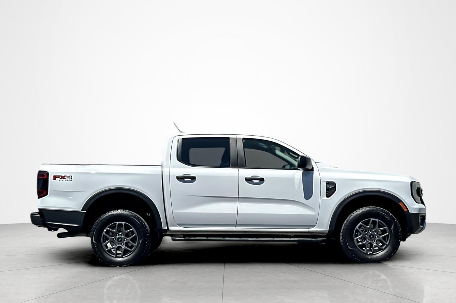 Used 2025 Ford Ranger XLT w/ FX4 Off-Road Package AWD/4WD image 6