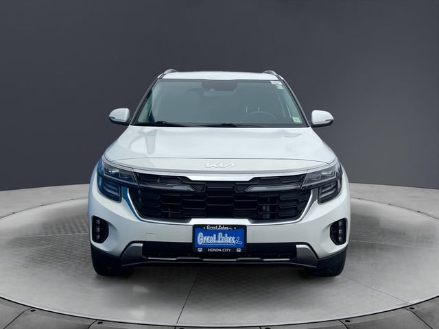 Used 2024 Kia Seltos SX w/ SX Sunroof Package AWD/4WD image 8