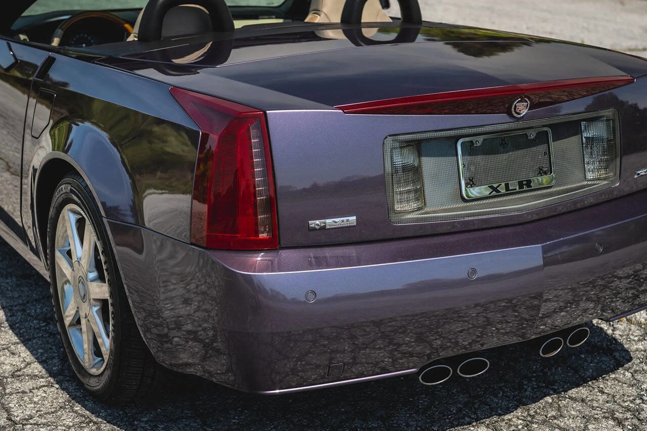 Used 2004 Cadillac XLR image 59