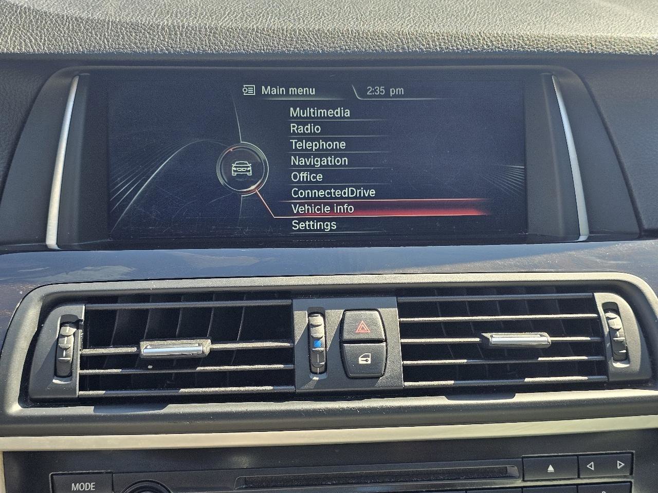 Used 2014 BMW 528i xDrive Sedan AWD/4WD image 18